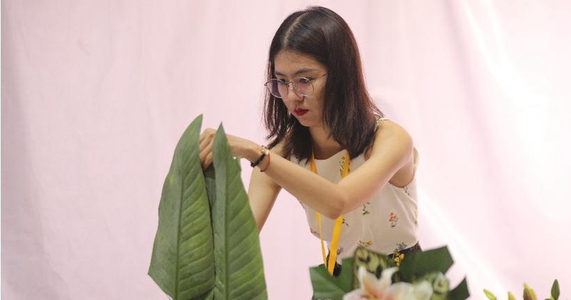 視頻|如此動(dòng)人，和百合來(lái)場(chǎng)約會(huì)吧！第三屆中國(guó)凌源百合節(jié)花藝大賽花絮