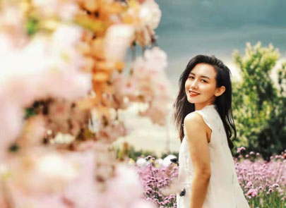 快來(lái)凌源百合節(jié)，get同款美照！