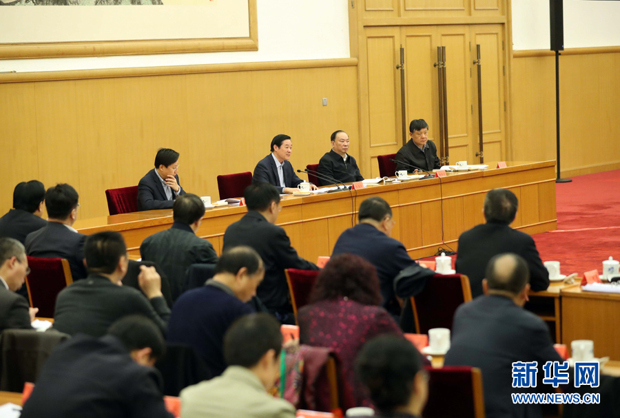 3月23日，治國理政論壇“‘四個全面’戰(zhàn)略布局系列理論研討會”首場研討會在北京召開，中共中央政治局委員、中央書記處書記、中宣部部長劉奇葆出席會議并講話。新華社記者 劉衛(wèi)兵 攝
