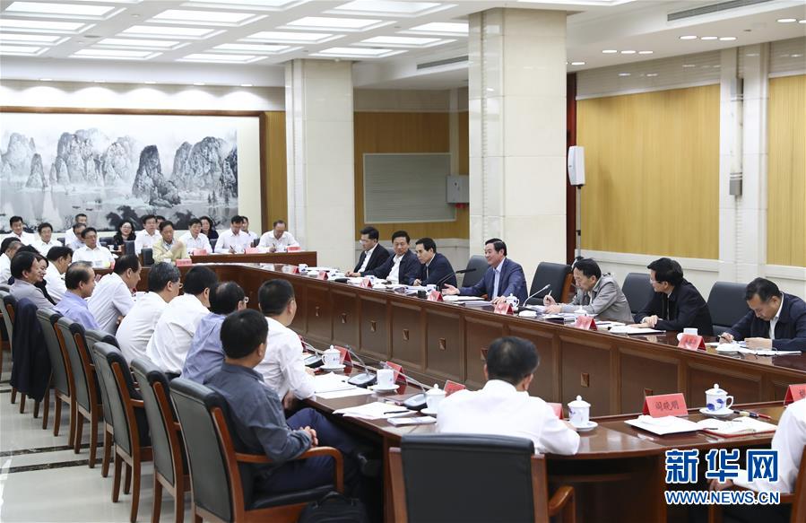 9月21日，中宣部在北京召開中央媒體駐外機(jī)構(gòu)外宣工作座談會。中共中央政治局委員、中央書記處書記、中宣部部長劉奇葆出席座談會并講話。新華社記者 謝環(huán)馳 攝 