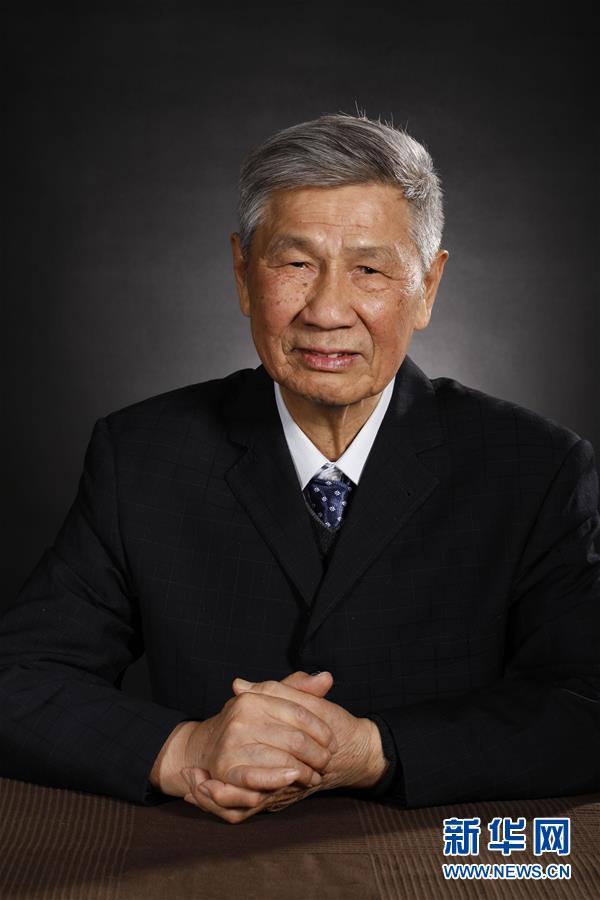 （今日關(guān)注·科技獎勵大會·圖文互動）（1）曾慶存：勇攀氣象科學(xué)之巔，他讓天氣預(yù)報越來越精準(zhǔn)