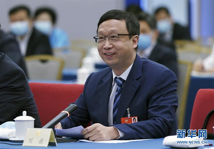 （新華全媒頭條·圖文互動(dòng)）（4）從人民中汲取磅礴力量——習(xí)近平總書(shū)記同出席2020年全國(guó)兩會(huì)人大代表、政協(xié)委員共商國(guó)是紀(jì)實(shí)