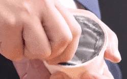 味同嚼鐵？ 日本“鐵味”冰淇淋面世