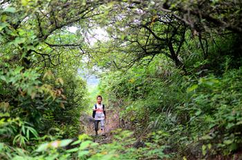 大山深深，擋不住小小讀書郎的求學夢