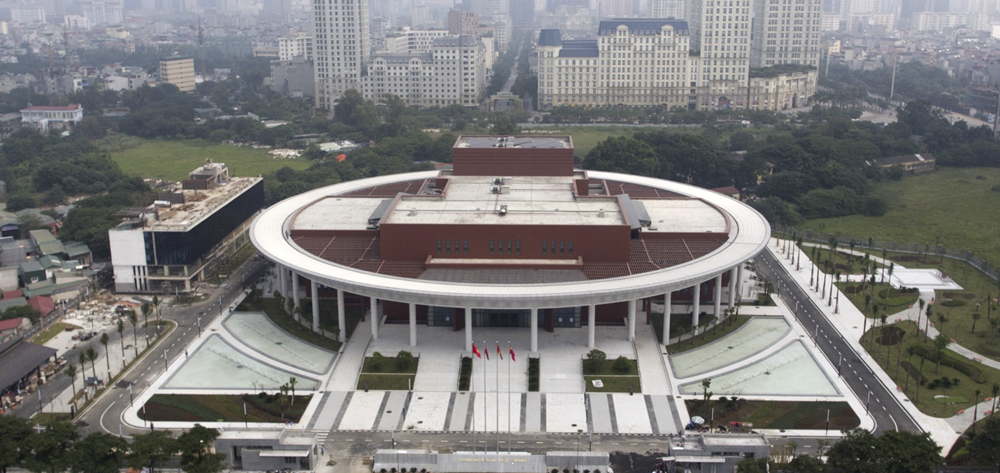 “盡心盡力建好中越友誼精品工程！”——越中友誼宮落成記